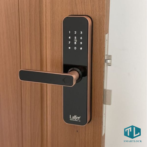 Khóa Vân Tay Cửa Gỗ Laffer LX08 10 Quản lý khóa cửa điện tử Khóa vân tay cửa gỗ Laffer LX08 qua ứng dụng TTLock trên điện thoại